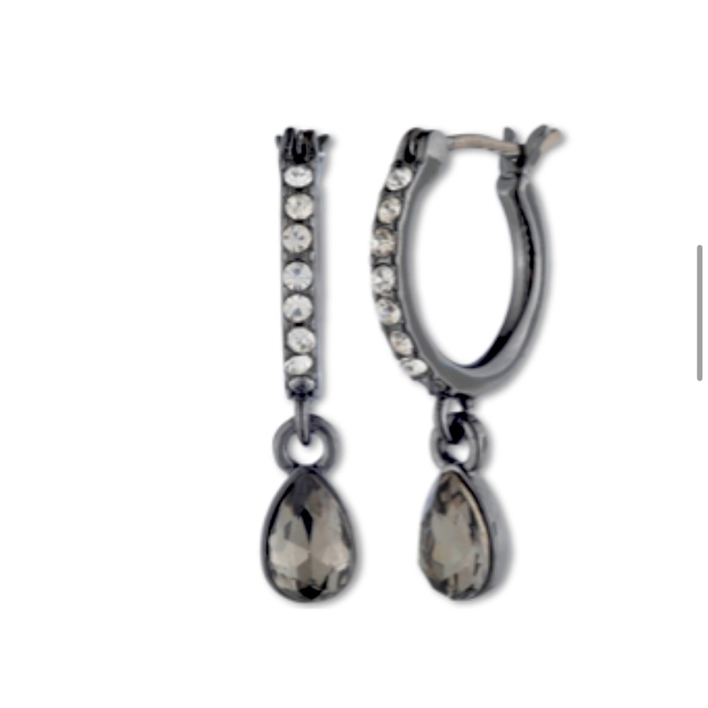 GIVENCHY Elegant  Drop Earrings